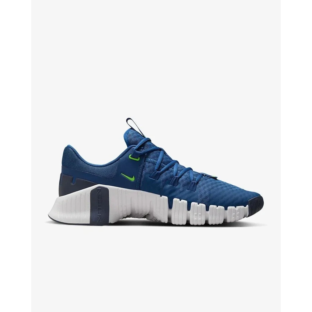 Nike elevate your